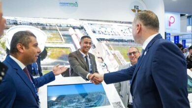 وزير-البترول-يتفقد-جناح-مودرن-جاس-في-معرض-ومؤتمر-“أديبك-2025”