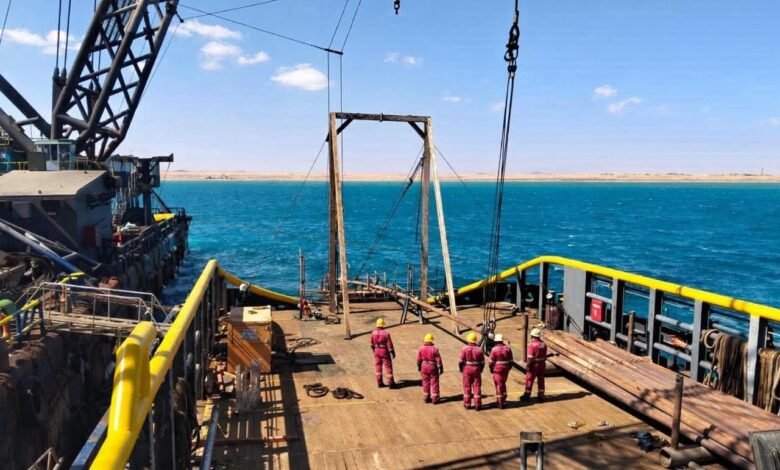 لأول-مرة-في-مصر.-«خدمات-البترول-البحرية»-تنفذ-سحب-خط-غاز-بحري-بالحفر-الأفقي-الموجه