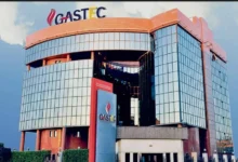 رئيس-غازتك-يقدّم-الشكر-للعاملين-بالشركة-عقب-اعتماد-الجمعية-العامة